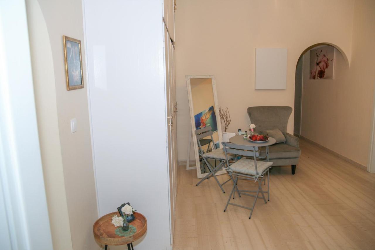 דאסיה Terpsichore Boutique Appartments מראה חיצוני תמונה