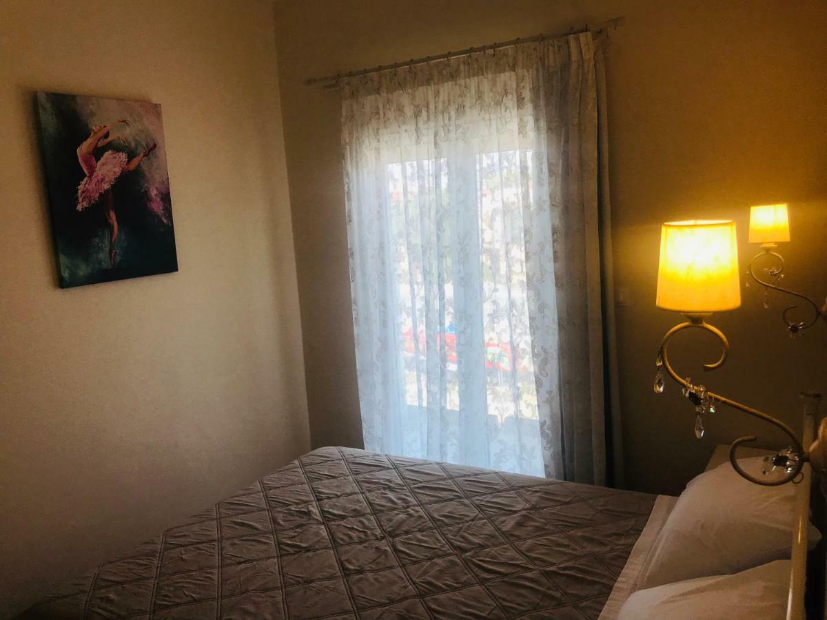דאסיה Terpsichore Boutique Appartments מראה חיצוני תמונה